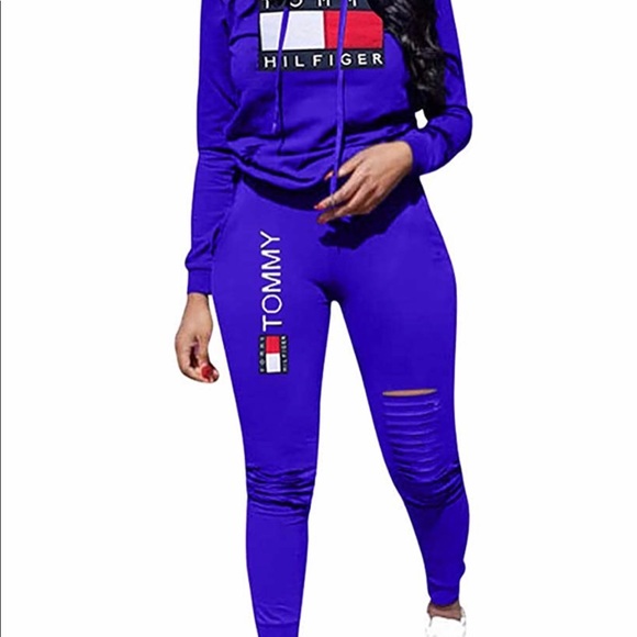 Tommy outfit - Picture 3 of 4